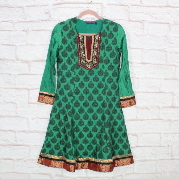 Trishaa Dresses & Skirts - Trishaa Green Embroidered Indian Ethnic Kurta Tunic Dress Size S